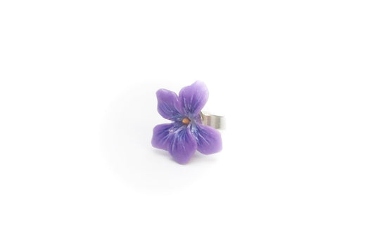 Anello con violetta