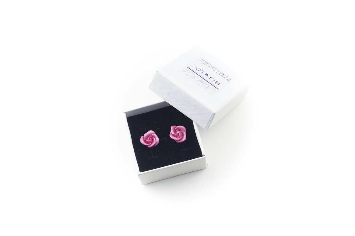Orecchini a lobo con rose fucsia