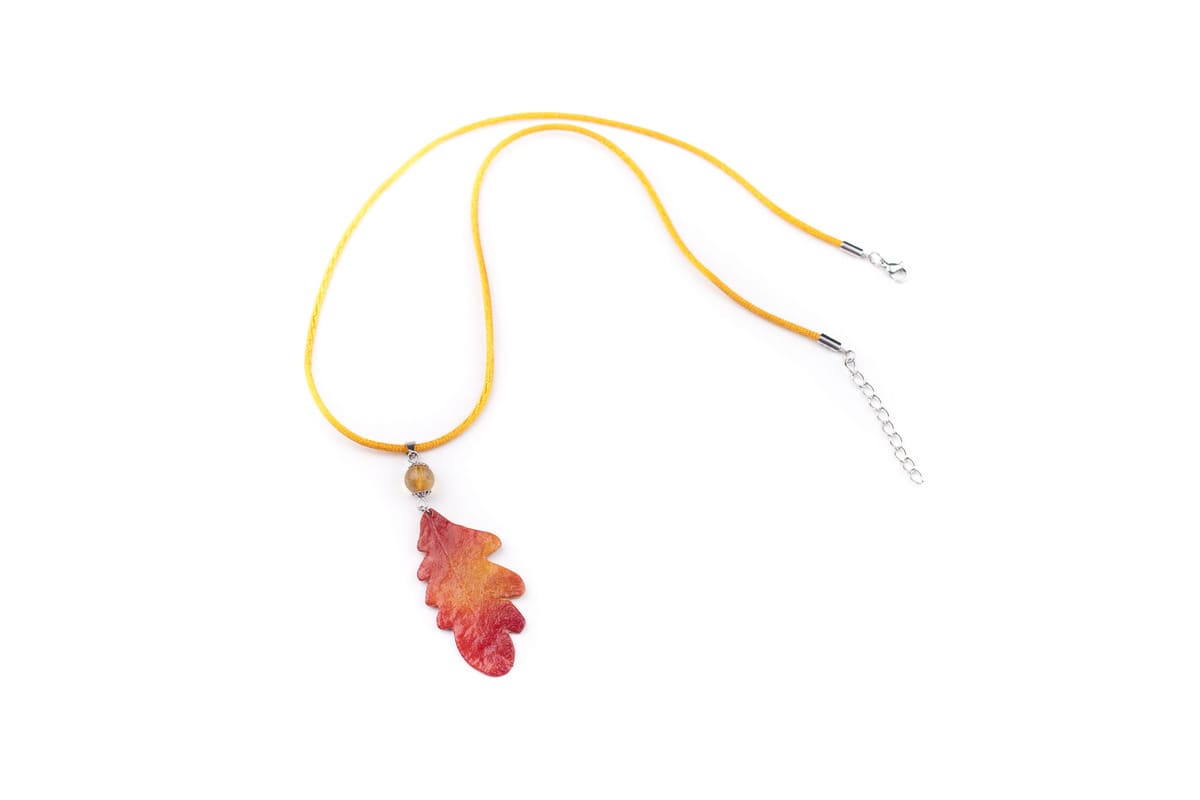Collana ciondolo foglia di quercia piccola