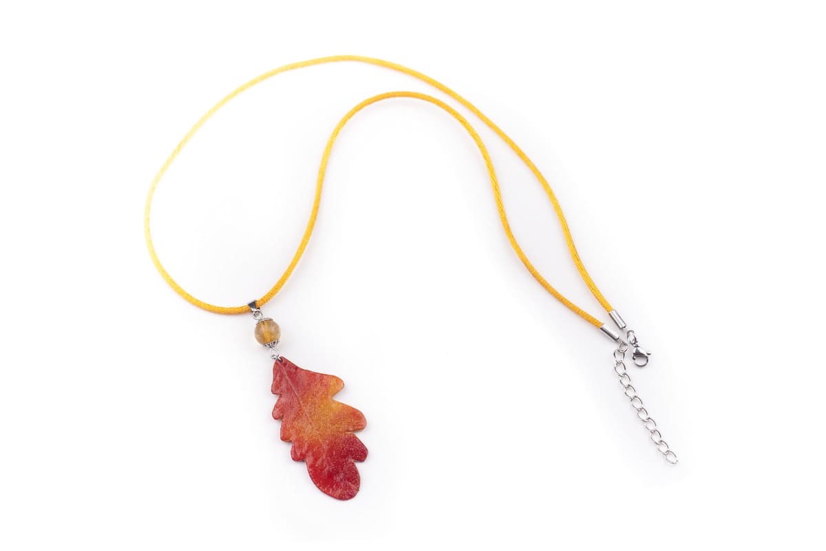 Collana ciondolo foglia di quercia piccola
