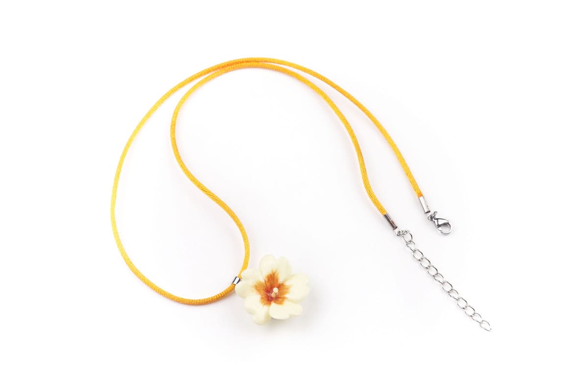 Collana ciondolo primula gialla