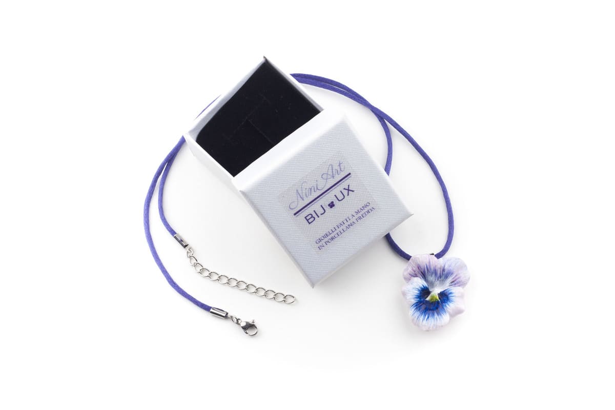 Collana ciondolo viola del pensiero viola