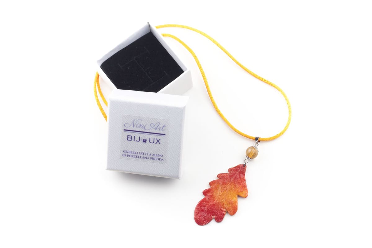 Collana ciondolo foglia di quercia piccola