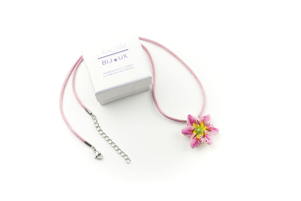 Collana ciondolo giglio bianco e rosa
