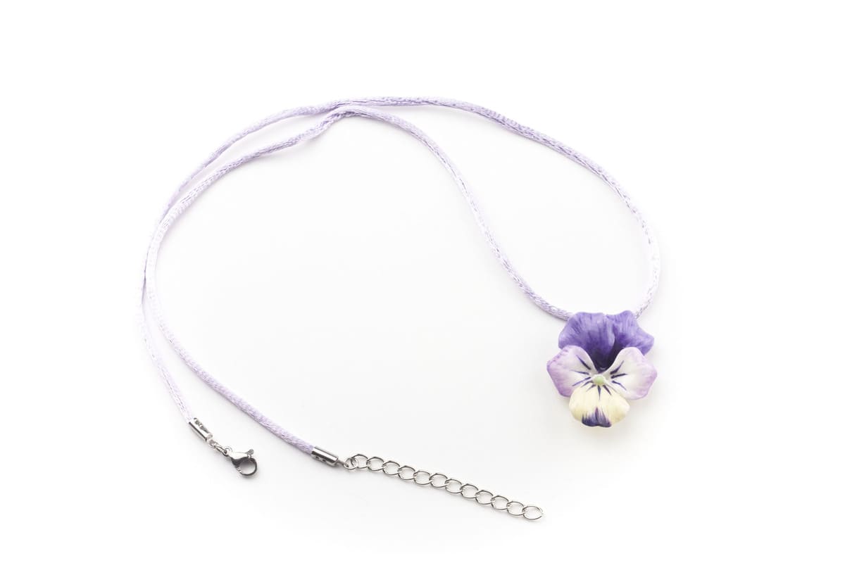 Bracciale con viole del pensiero lilla